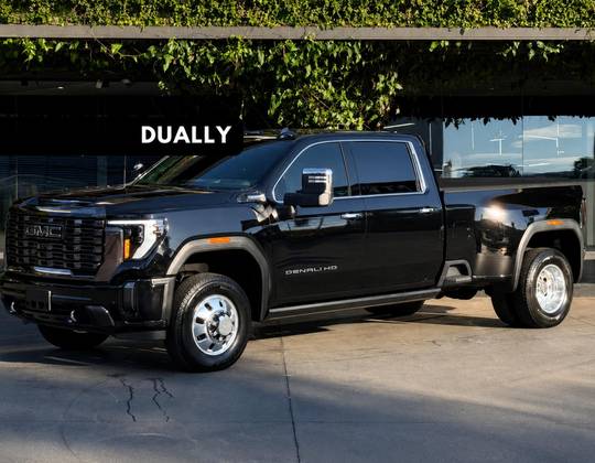 GMC SIERRA 6.6 V8 DURAMAX DIESEL 3500 DENALI ULTIMATE CD 4WD AUTOMÁTICO GMC SIERRA 6.6 V8 DURAMAX DIESEL 3500 DENALI ULTIMATE CD 4WD AUTOMÁTICO